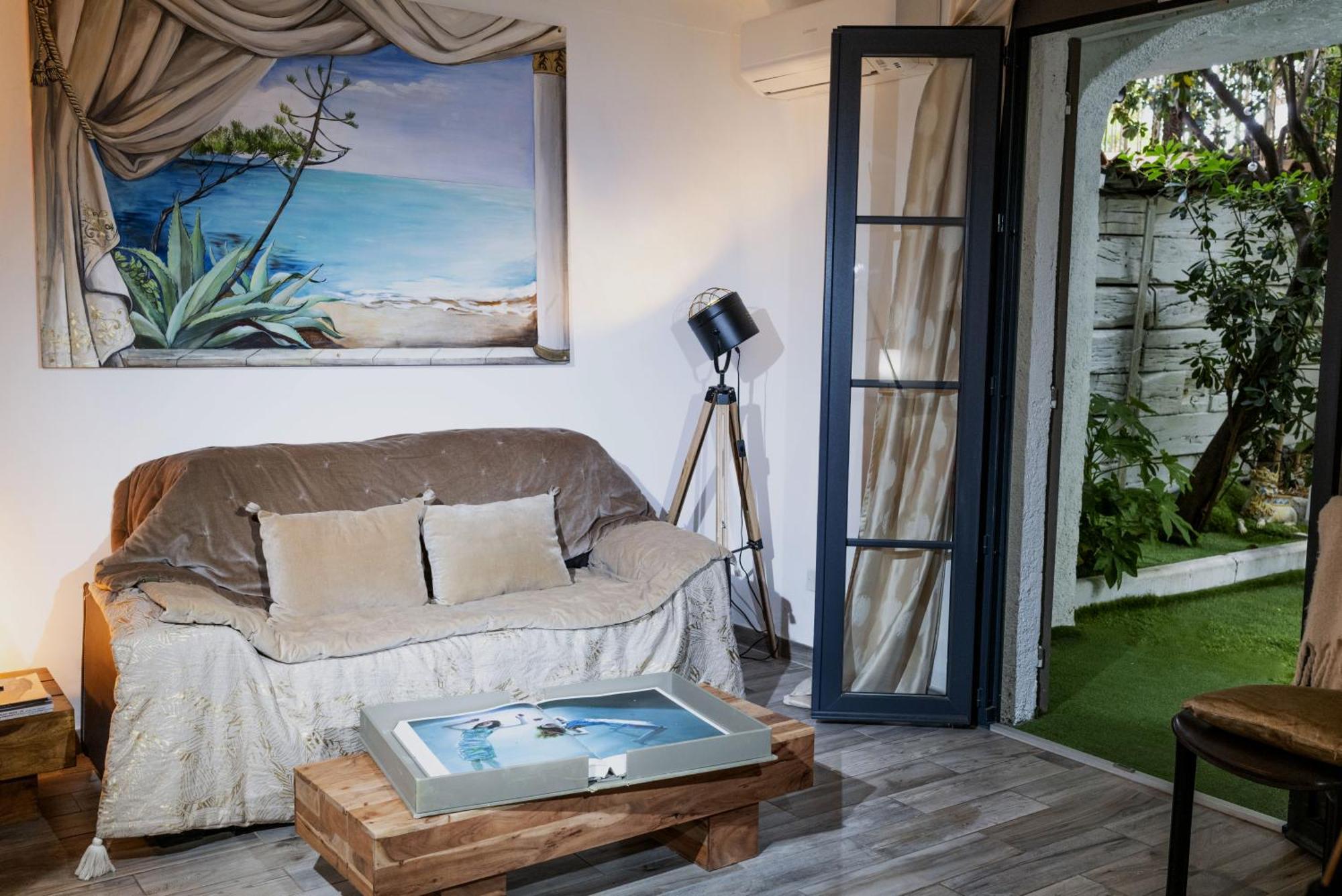 Les Canoubiers Luxe Et Serenite Au Coeur De Saint-Tropez Suites Spacieuses Avec Jardin Enchanteur Zimmer foto